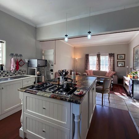 Olive&Vine Farm Cottage Franschhoek Esterno foto