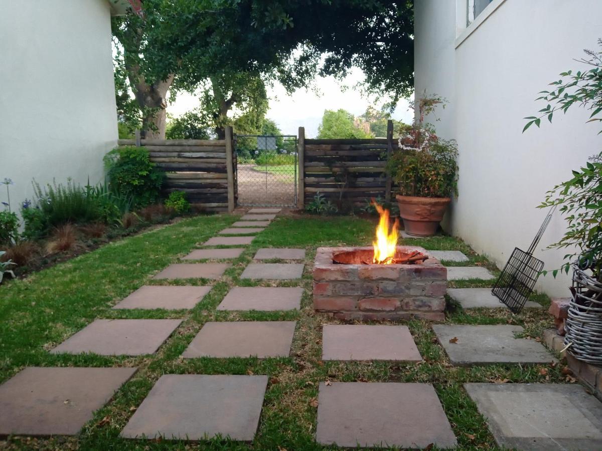 Olive&Vine Farm Cottage Franschhoek Esterno foto